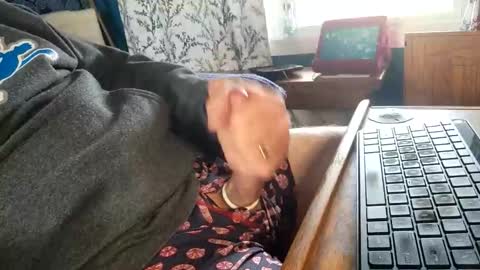 Snapshot of coach_d chatting on 10/14/25, 04:19 coach_d online show from 10/14/25, 04:19