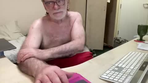 Snapshot of coach_karl chatting on 07/20/26, 12:25 Coach Karl Porn Star Tip me all the way to my next trip online show from 07/20/26, 12:25