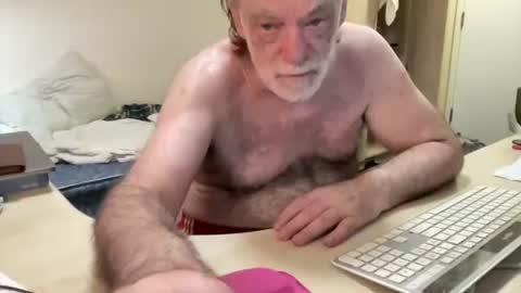 Snapshot of coach_karl chatting on 07/21/26, 11:56 Coach Karl Porn Star Tip me all the way to my next trip online show from 07/21/26, 11:56