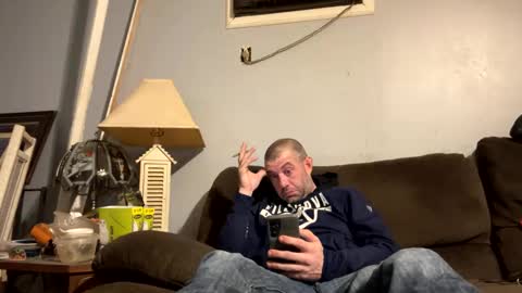 Snapshot of coachg12 chatting on 01/18/26, 06:06 coachg12 online show from 01/18/26, 06:06