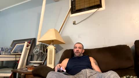 Snapshot of coachg12 chatting on 01/19/26, 03:27 coachg12 online show from 01/19/26, 03:27