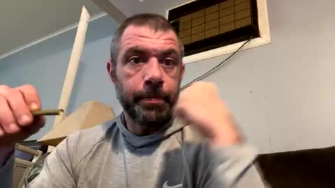 Snapshot of coachg12 chatting on 02/11/26, 02:55 coachg12 online show from 02/11/26, 02:55