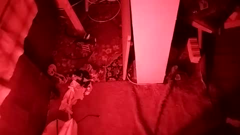 Snapshot of coccolino_ chatting on 04/12/26, 05:18 Cocolino online show from 04/12/26, 05:18