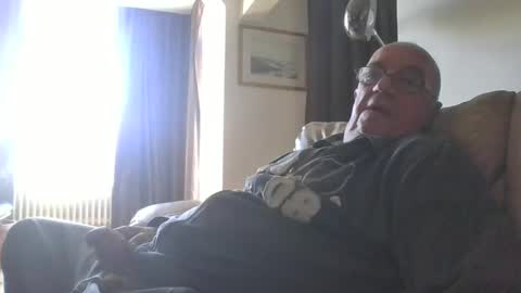 cock9635 online show from 01/01/25, 09:17