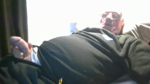 cock9635 online show from 02/13/25, 11:39