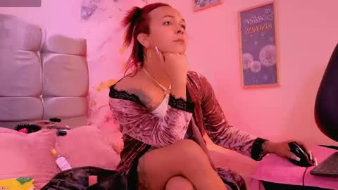 Valerie  nenitasexy online show from 05/28/26, 03:15
