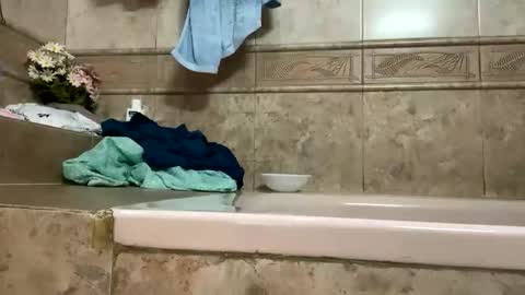 Snapshot of cockdoc4444 chatting on 10/22/25, 06:57 cockdoc4444 online show from 10/22/25, 06:57