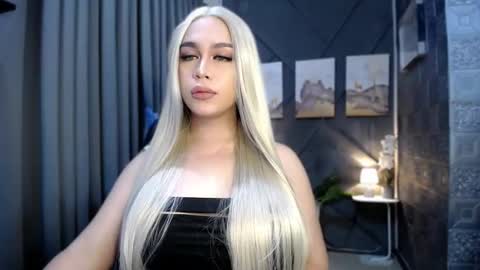 Snapshot of cocky_samantha chatting on 01/28/25, 01:39 Samantha samm online show from 01/28/25, 01:39