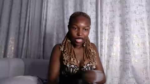 Coco online show from 11/25/25, 08:53