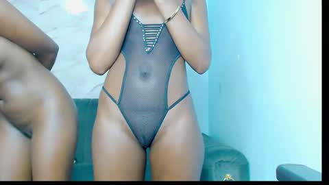 Snapshot of cocoakitty1 chatting on 09/11/25, 07:03 daniella online show from 09/11/25, 07:03