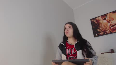 Snapshot of coconutt_oil chatting on 02/27/26, 10:04 coconutt_oil online show from 02/27/26, 10:04