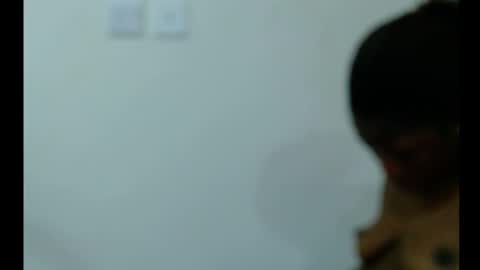 Snapshot of cocopiexx chatting on 11/02/25, 12:46 sachi online show from 11/02/25, 12:46