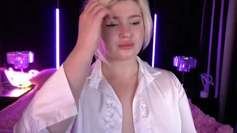 onlyfans amyleyy online show from 12/05/24, 07:16