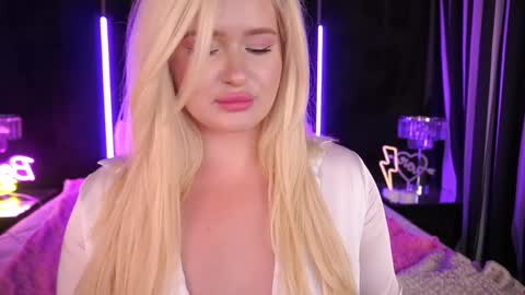 onlyfans amyleyy online show from 03/10/25, 10:26