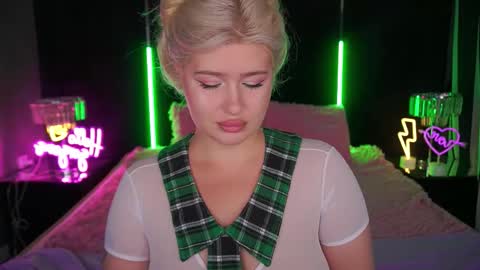 onlyfans amyleyy online show from 10/07/25, 06:43