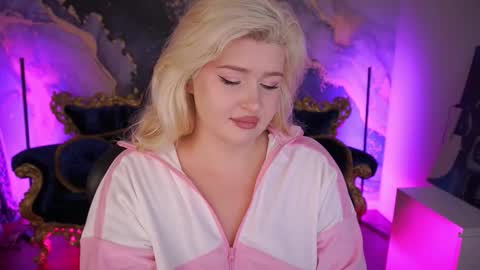 onlyfans amyleyy online show from 10/13/25, 06:57