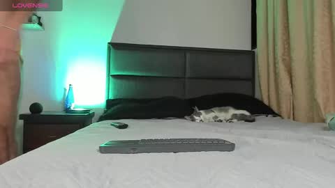 Snapshot of codyluke_ chatting on 09/18/25, 12:45 Cody Luke online show from 09/18/25, 12:45