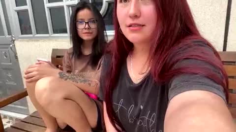  Mai y Lua  online show from 04/02/26, 05:21