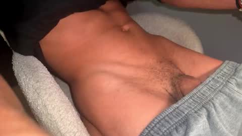 Snapshot of coitzzz chatting on 10/17/25, 07:16 coitzzz online show from 10/17/25, 07:16