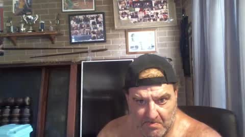 Snapshot of cokecancockfromdownunder chatting on 02/28/25, 02:42 cokecancockfromdownunder online show from 02/28/25, 02:42