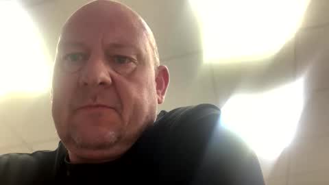 col4nows online show from 09/23/25, 10:07