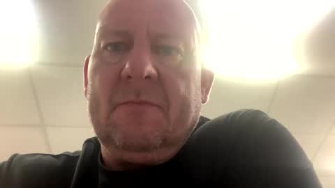 col4nows online show from 09/25/25, 11:47