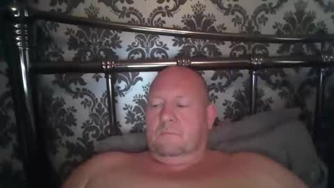 col4nows online show from 10/10/25, 10:36