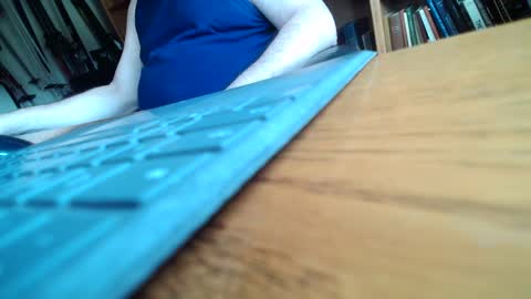 colchuck online show from 02/26/25, 09:37