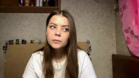 Elvi online show from 05/06/26, 05:18