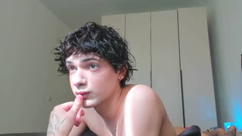 Snapshot of colestorm_ chatting on 07/02/26, 04:40 COLE - ig online show from 07/02/26, 04:40