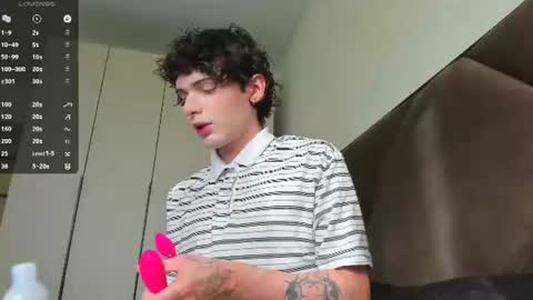 Snapshot of colestorm_ chatting on 07/10/26, 04:17 COLE - ig online show from 07/10/26, 04:17