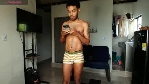 Snapshot of colinlatinbrown chatting on 04/29/26, 11:36 IG online show from 04/29/26, 11:36
