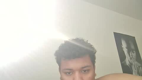 collegehispaniclad online show from 02/13/26, 07:32