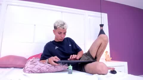 COLLEMAN online show from 01/22/25, 05:49