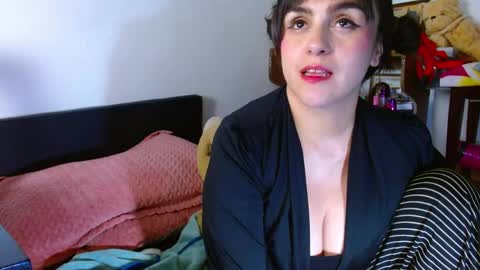 Collette online show from 05/19/26, 04:30