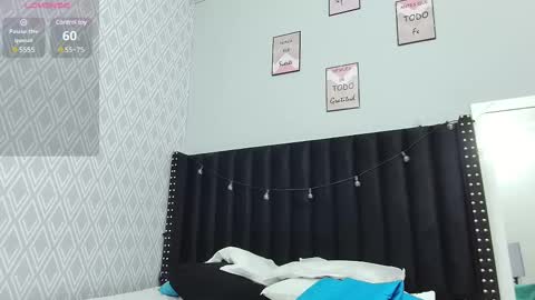 Snapshot of colombia_mommy_ chatting on 02/22/25, 12:40  GRETCHEN  online show from 02/22/25, 12:40