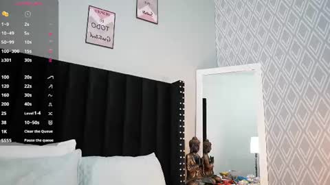 Snapshot of colombia_mommy_ chatting on 06/19/26, 12:20 GRETCHEN online show from 06/19/26, 12:20