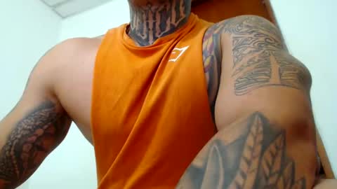 camilo online show from 01/10/25, 12:04