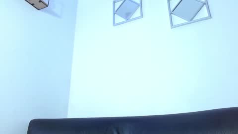  Nahomi  online show from 01/04/25, 12:38