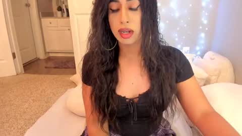    ........ Instagram  Lorysexys online show from 09/18/25, 02:57