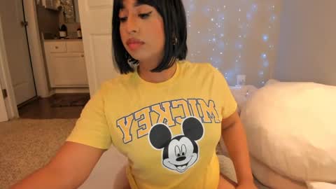    ........ Instagram  Lorysexys online show from 04/28/26, 04:06