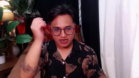 Sunny online show from 01/01/25, 03:57