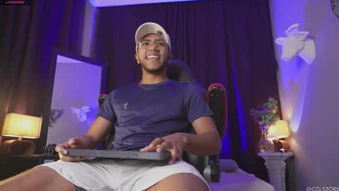 colstorw_ online show from 01/13/26, 09:58