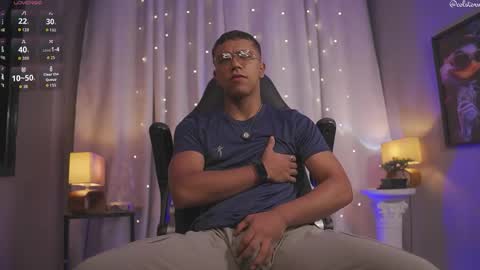 colstorw_ online show from 03/19/26, 10:08