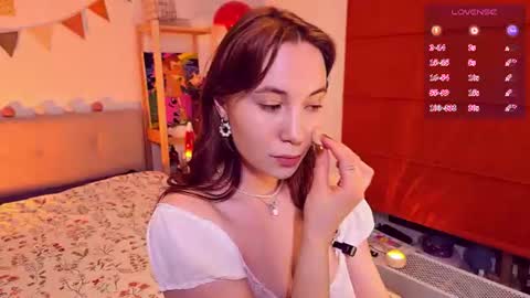 Snapshot of come_in_bed chatting on 07/11/26, 03:26 Audrey online show from 07/11/26, 03:26