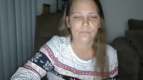 comeback pussy online show from 12/16/24, 02:04