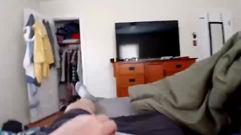 Snapshot of comegetmeinthemorning chatting on 01/09/25, 07:08 comegetmeinthemorning online show from 01/09/25, 07:08