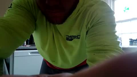 Snapshot of comegetmeinthemorning chatting on 03/23/26, 08:13 comegetmeinthemorning online show from 03/23/26, 08:13