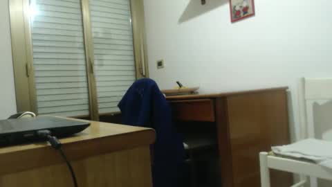 comemivuoi2 online show from 01/15/26, 06:11