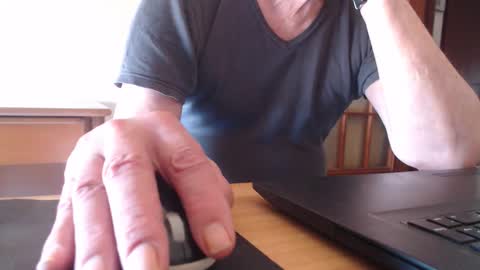 comemivuoi2 online show from 04/18/26, 09:46